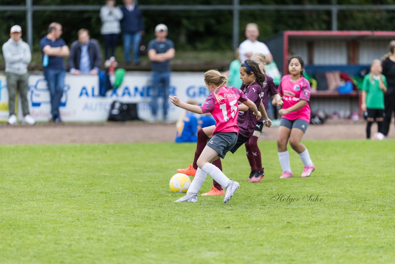 Bild 233 - Loewinnen Cup